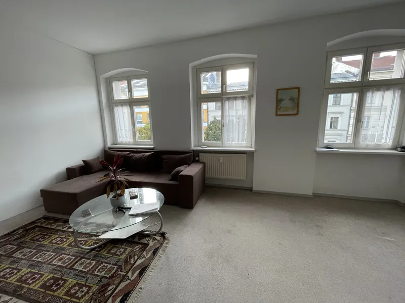 1-Zimmer- in WG  Nostitzstraße in Kreuzberg — photo 1